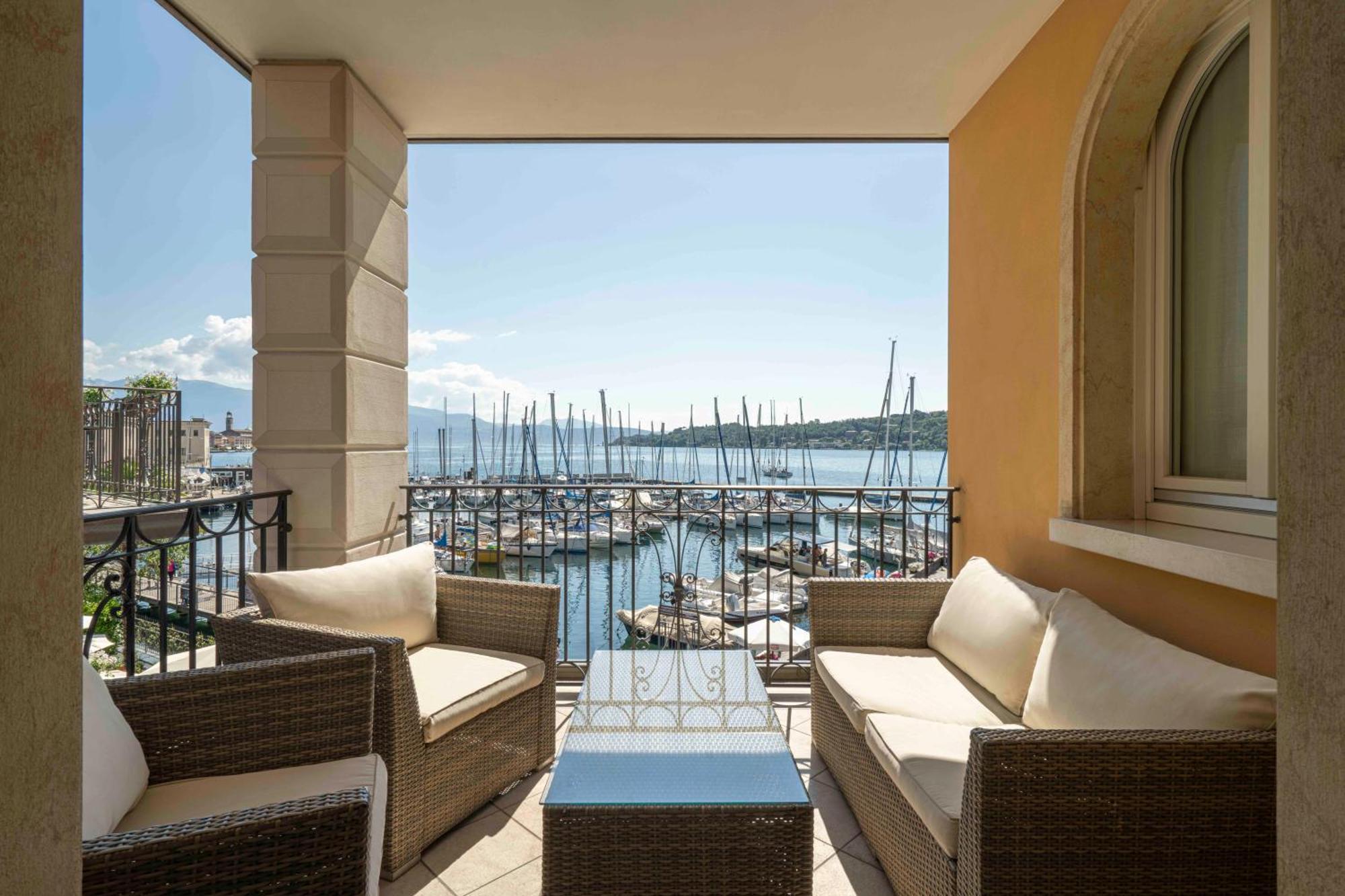 Bellerive Lifestyle Hotel Salo Luaran gambar
